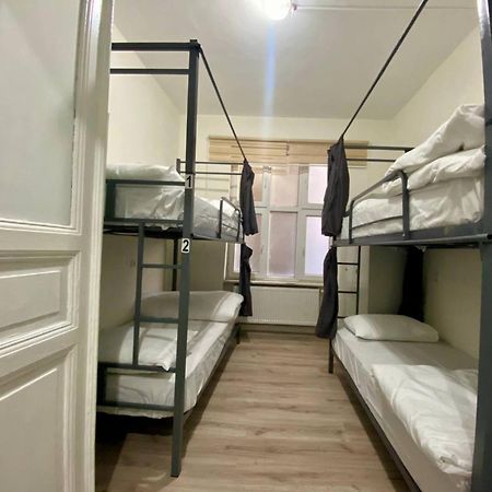 Nostalgia Time Hostel Istanbul Bagian luar foto