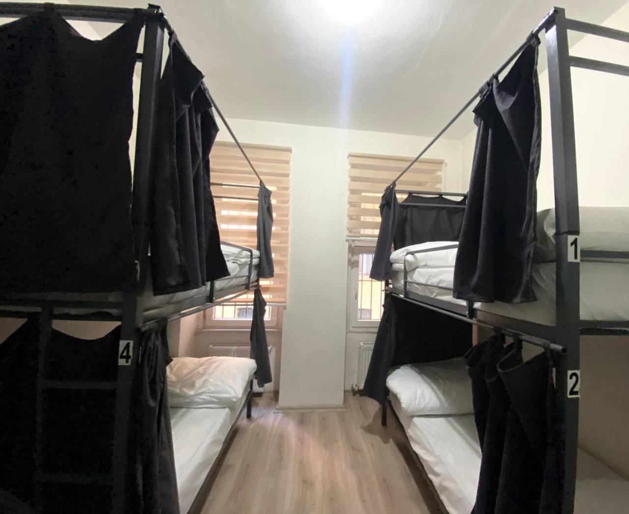 Nostalgia Time Hostel Istanbul Bagian luar foto