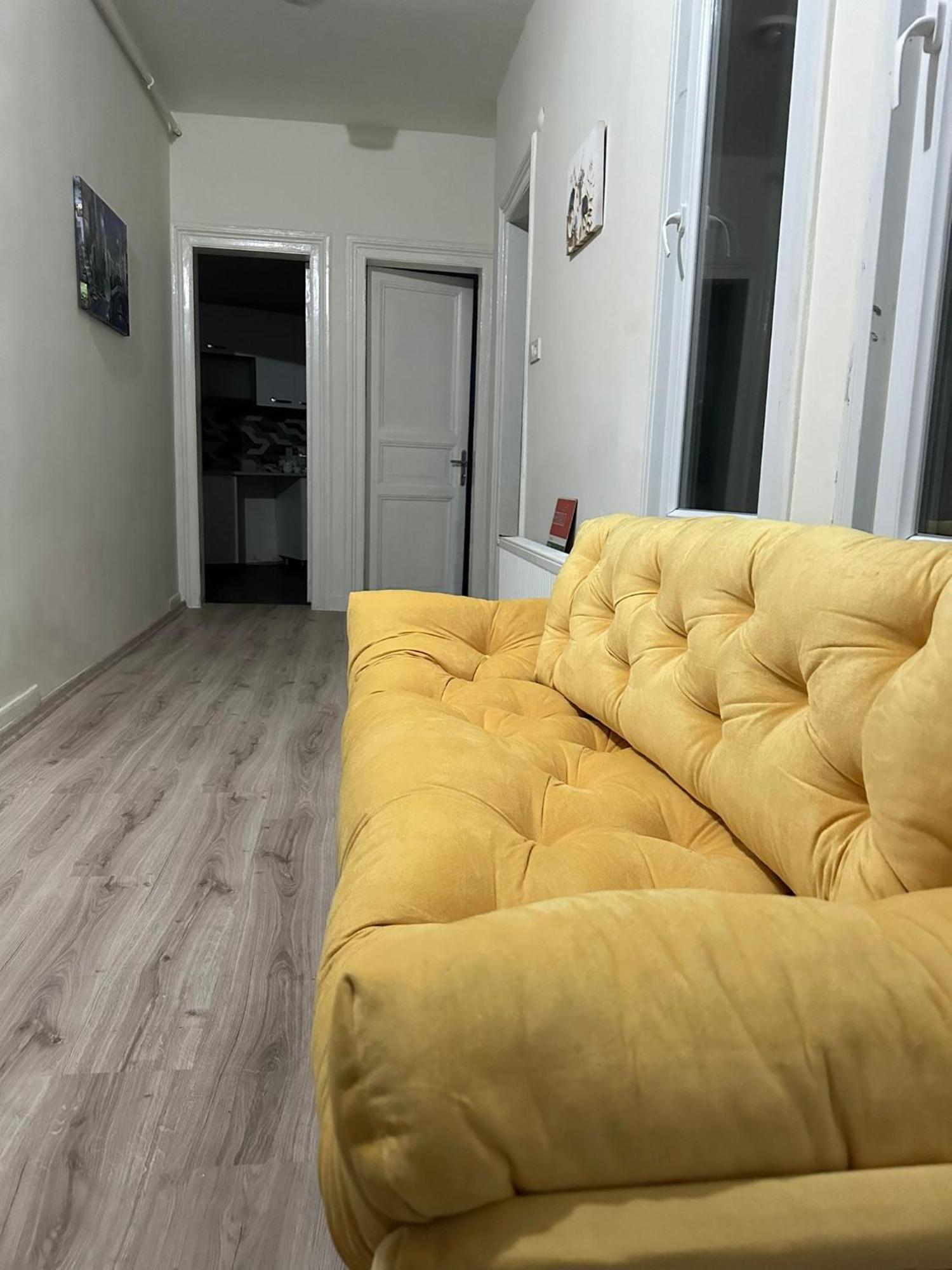 Nostalgia Time Hostel Istanbul Bagian luar foto
